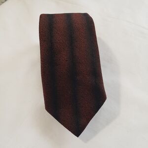 40's Regal Men's Burgundy & Black Snakeskin Textured Atomic Skinny Tie 2.5x55 in